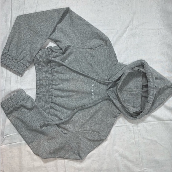 Grey crop hoodie - Picture 2 of 4